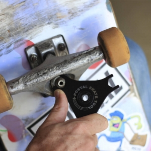 Adult Partially Countless Chave Spinner Multi-Ferramenta Postal Skate Tool